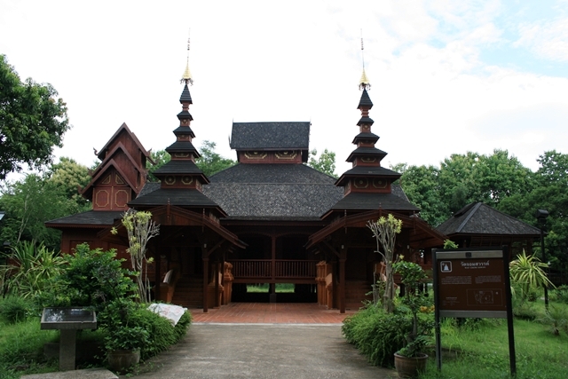 The temple of Chom Sawan