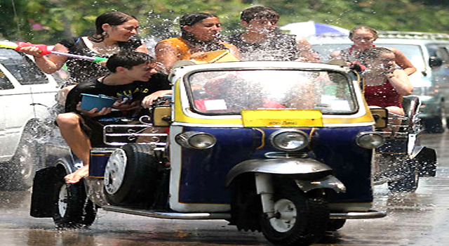 Songkran Festival, Pure Water Splashing