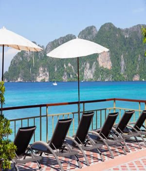 Phi Phi Long Beach Resort & Villa