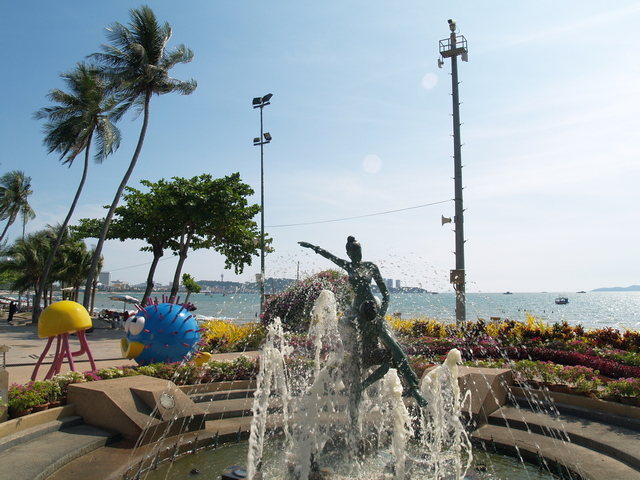 Pattaya City Beach Paradise