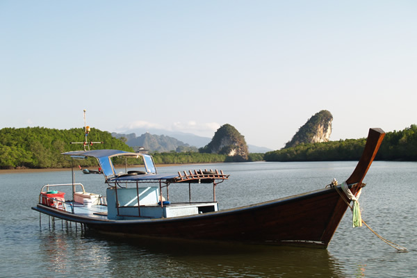 Krabi River and Khao Kanab Nam